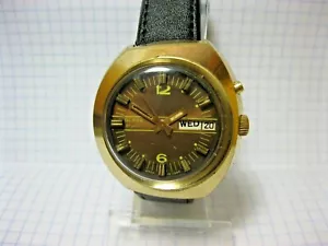 watch Slava - Picture 1 of 12