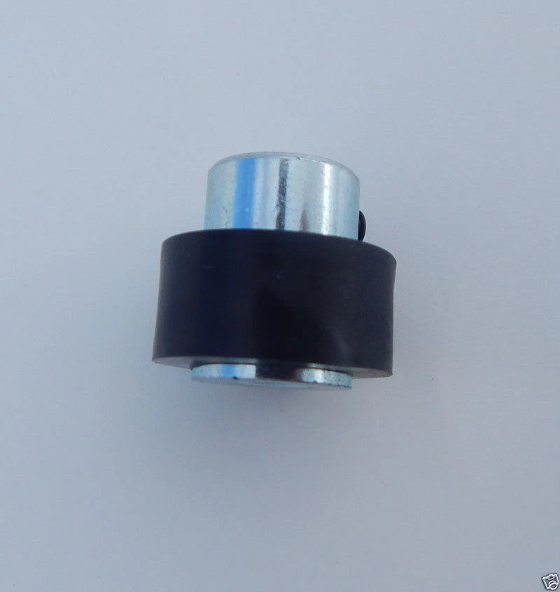  New DOMESTIC SEWING MACHINE MOTOR DRIVE FRICTION PULLEY SHAFT 1/4" - Image 1 of 1