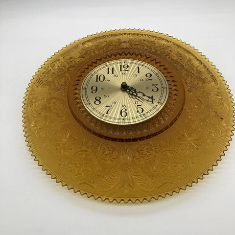Vintage Tiara Amber Sandwich Glass Sawtooth Wall Clock Daisy Floral RARE 16.5" Cover