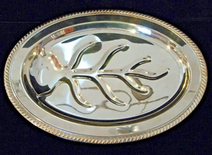 Unmarked 16" Silver Plate Medium Footed Meat Platter with Well. - Picture 1 of 9