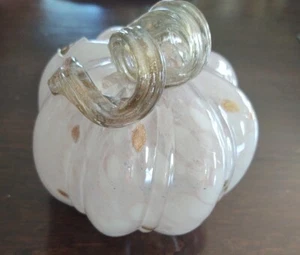 Artesian Glass Hand Blown Pumpkin Pink With Rose Gold Sparkle - Bild 1 von 3