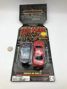 RUDEBOYZ Juguete RC Coche de Carreras Rojo Cohete Radio Control Cable Sellado Paquete DAÑADO - Imagen 1 de 24