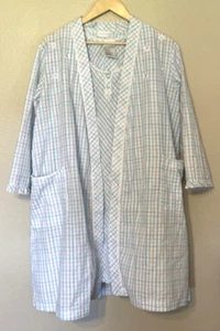 2 Piece Heavenly Bodies Miss Elaine Robe Nightgown Set Size M Seersucker Pastels - Picture 1 of 7