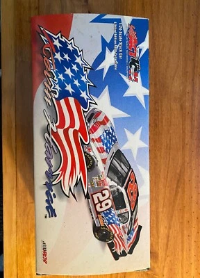 KEVIN HARVICK 2002 ACTION #29 FLAG CAR 9/11 TRIBUTE CHEVY /3,504 MADE XRARE! - Image 1 of 4