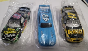 1991 Richard Petty 1:64 Plymouth STP Racing Champions Superbird Diecast +bouns 2 - Picture 1 of 16