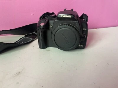 Canon EOS 350D / Digital Rebel XT 8.0MP Digital SLR Camera - Black (Body Only) - Image 1 of 4