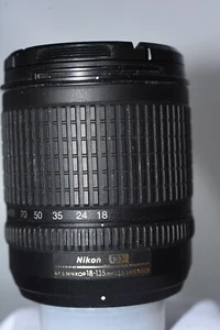 Nikon DX AF-S Nikkor 18-135mm f/3.5-5.6G ED IF. "FOR PARTS OR NOT WORKING". - Picture 1 of 12