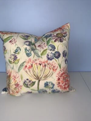 Cushion In High Quality Linen Look Cotton. Hypoallergenic Inner. - Image 1 of 3