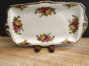 Royal Albert Old Country Roses Sandwich Dessert Tray England Bone China 1962 - Picture 1 of 4