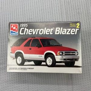 Chevrolet Blazer 1/25 1995 kit modellino veicolo #8978 AMT Ertl - Foto 1 di 6