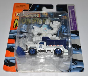 MATCHBOX MONSTERS VS MACHINE 2006 SNOW MONSTER AND TRUCK SEALED ON CARD - Bild 1 von 2