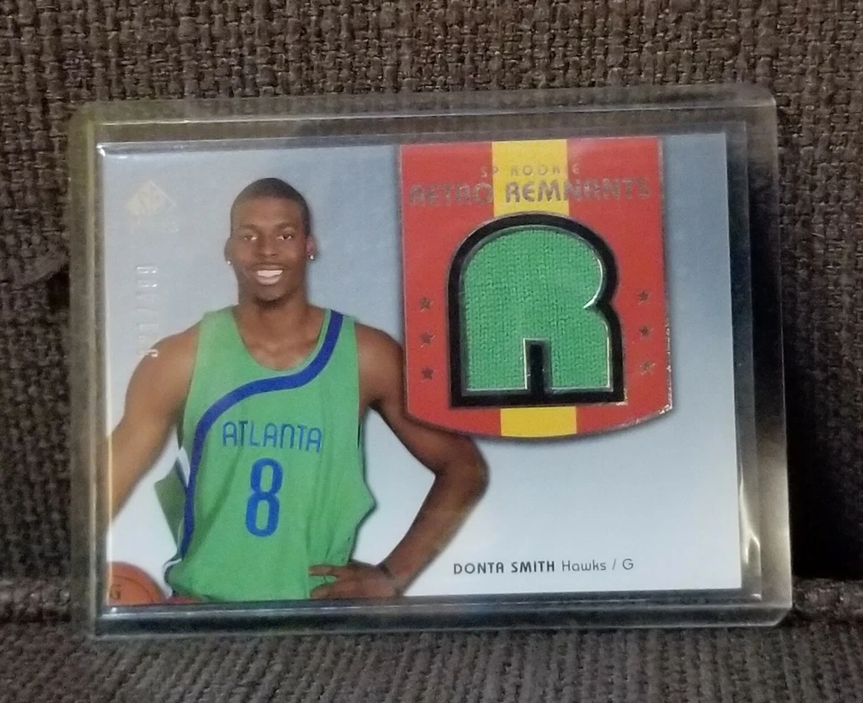 Donta Smith 2004-05 SP Signature Edition Rookie Remnants Jersey Card #138 /499 - Image 1 of 2
