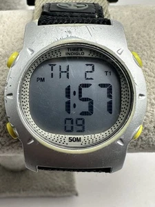 Timex T79941 Kids Watch R8 20007 New Battery 34MM 7.5" Nylon Band G12 - Picture 1 of 13