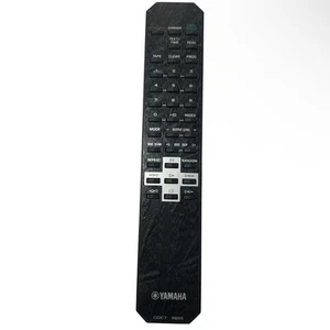 Yamaha CDC7 V662570 Remote Control Black OEM - Tested / Working - Picture 1 of 3
