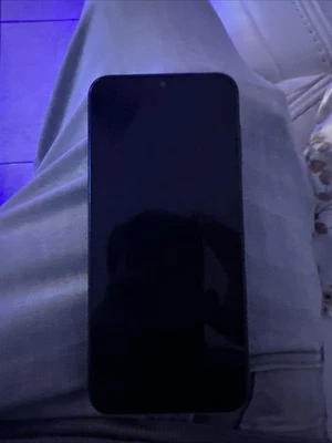 Galaxy S21 Ultra 5G Unlocked Smartphone - Image 1 of 4