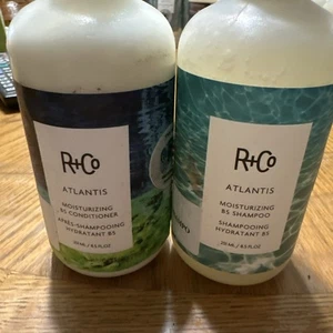 R+CO Atlantis feuchtigkeitsspendendes Shampoo 8,5 Oz. & Atlantis feuchtigkeitsspendende Spülung - Bild 1 von 4