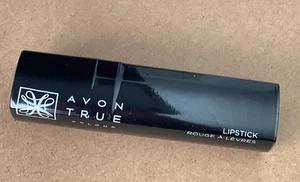Avon True Colour Lipstick in shade Country Rose - new and packaged - Picture 1 of 3