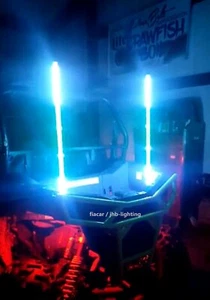 Par de luces LED látigos de 4 pies de control remoto más brillantes perseguiendo juguetes de arena retorcidos ATV - Imagen 1 de 12