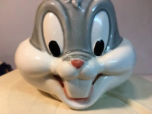 Tazza da caffè testa di coniglio Looney Tunes 3D Bugs Tazza da caffè figurativa ceramica applausi 1991 - Foto 1 di 7