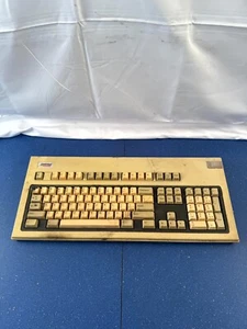 Vintage Compaq Enhanced Keyboard QWERTY Standard Beige PS/2 Connector - UNTESTED - Picture 1 of 6
