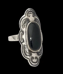 Vintage southwestern Black Onyx Sterling Silver Long Ring Size: 6.5 - Picture 1 of 9