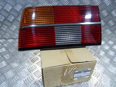 Luz de freno trasera izquierda original Vauxhall Cavalier Mk2 / SRi 130 1982 a 1988 NOS - Imagen 1 de 4