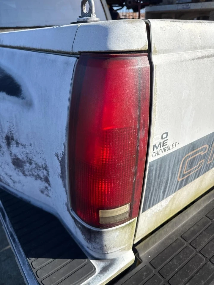 Luz trasera lámpara lente chevy pickup 1500 lado del conductor 88 89 90 Foto 1 de 1