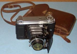 Voigtlander Bessa 46 soffietto fotocamera pellicola obiettivo Skopar Compur Germania + custodia PULITA - Foto 1 di 16