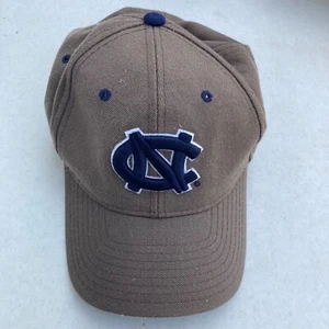 Casquette de baseball homme à talon goudron Caroline du Nord taille unique Eastbay Zephyr marron NCAA - Photo 1/15