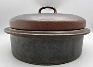Arabia of Finland Ruska Covered Casserole - Picture 1 of 6