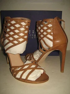 $535 NUEVAS Stuart Weitzman Cajún Tejido Cuero Marrón Sandalia EE. UU. 9.5 Zapatos de Tacón Alto - Imagen 1 de 12