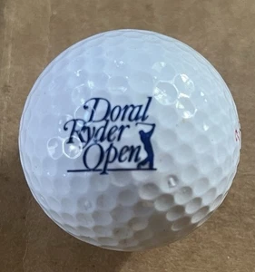 Pelota de golf Doral Ryder con logotipo abierto sin marca usada - Imagen 1 de 3