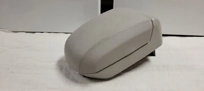 2008-2010 Saturn Vue Gray Leather Center Console Lid Armrest Storage Grey - Image 1 of 4