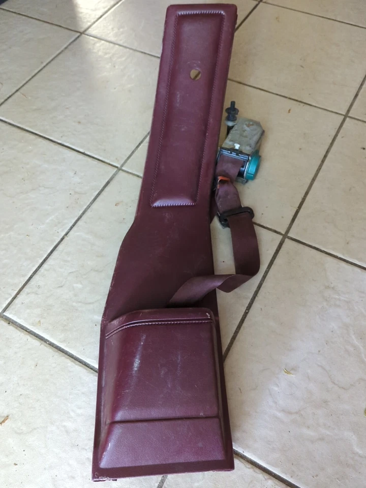 Chevy Caprice Impala 1977-1990 cinturón de seguridad delantero derecho pasajero panel de ajuste fabricante original chevy Foto 1 de 4