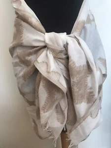 SUN & SEA WOMENS IVORY STAR BEACH SUMMER SCARF WRAP SARONG COVER UP SHAWL - Picture 1 of 4