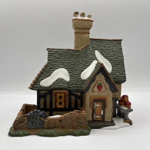 Department 56 2013 Dicken Village Series Devon County Strawberry Cottage 4030356 - Picture 1 of 12