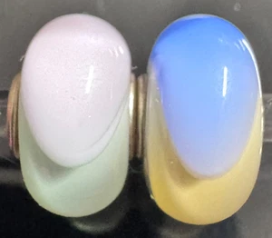 (Set of 2) Trollbeads Dream Armadillo  and Purity Armadillo Beads - Picture 1 of 7