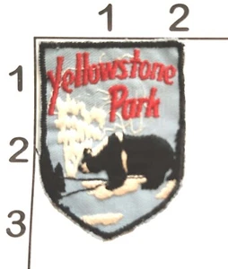 Parche de viaje de recuerdo vintage bordado de Yellowstone lona géiser de oso negro - Imagen 1 de 1