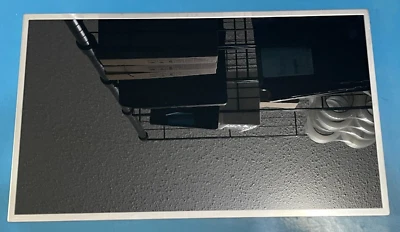 B173HW01 V.4 17.3 FHD GLOSSY LCD SCREEN DISPLAY PANEL - Image 1 of 3