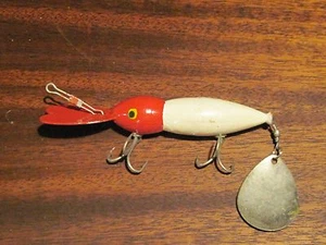 Vintage Wooden 5 inch red and white lure - Picture 1 of 2