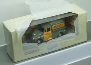 CORGI 1/43 MORRIS VAN - WILTSHIRE CONSTABULARY POLICE Kept in Packet Made 1993 - Picture 1 of 2