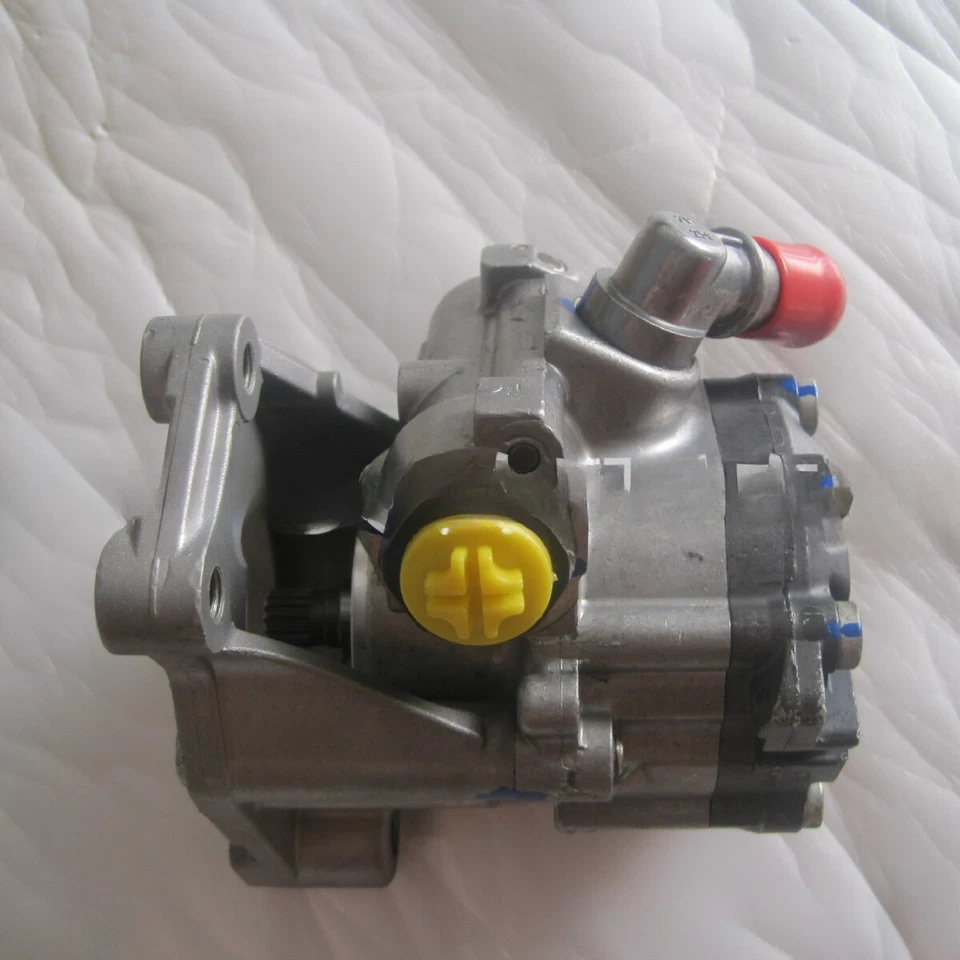 Bomba de dirección asistida nueva Volkswagen Touareg 2004-2010 V6 3,2 L 3,6 L V8 4,2 L Foto 1 de 1