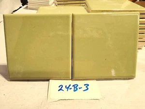 Lote de 2- Azulejos Cerámicos Vintage Mid-State 4" x 4" Verde Oliva, Aguacate - Imagen 1 de 2