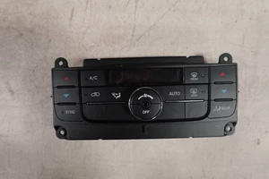 Panel de control de clima Dodge Durango 2011-2013 P68105831Ac #089560-9C - Imagen 1 de 3