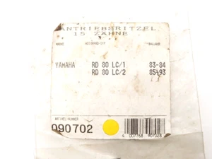Piñón C 090702 15 dientes YAMAHA RD80 LC/1+LC/2 83-84+85-93 - Imagen 1 de 2