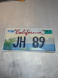 Placa de licencia original de California 2017 #JH 89 etiqueta Lake Tahoe - Imagen 1 de 2