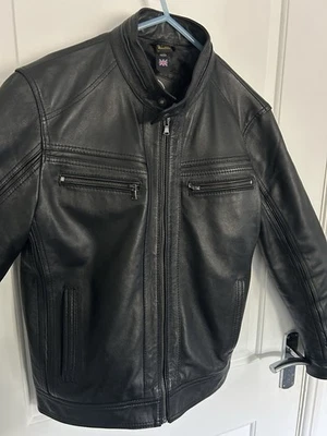 Aviatrix Men's Leather Jacket Size S Worn Twice  - Image 1 of 4
