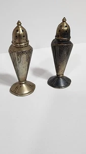 Vintage Quaker Shaker Salt & Pepper Set Silverplate #170 - Picture 1 of 10