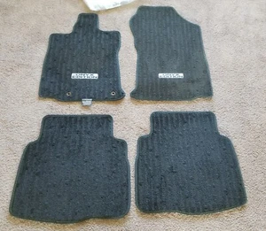 Subaru Outback Onyx 2024 Floor Mats Black Carpet Set of 4 Never Used - Picture 1 of 5
