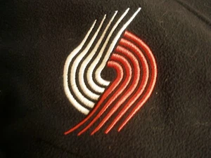 PORTLAND BLAZERS Men's Gear For Sports Large Full Zip Mock Neck Fleece Jacket - Picture 1 of 9
